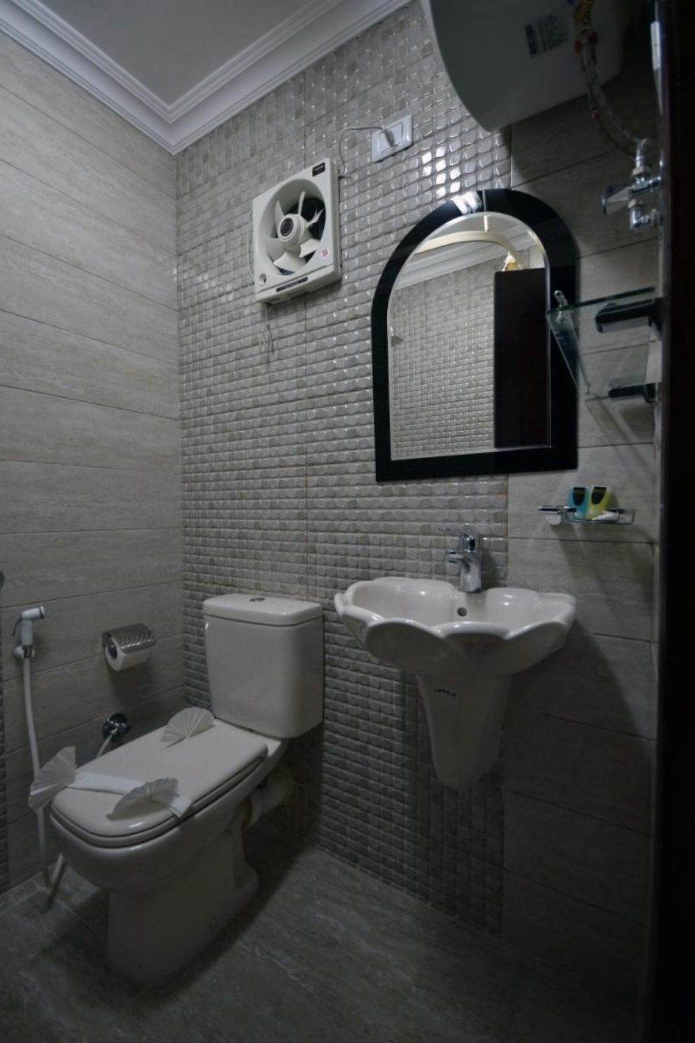 Amin Hotel Image 6