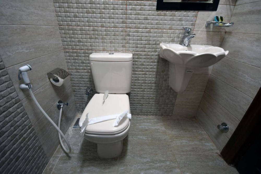 Amin Hotel Image 7